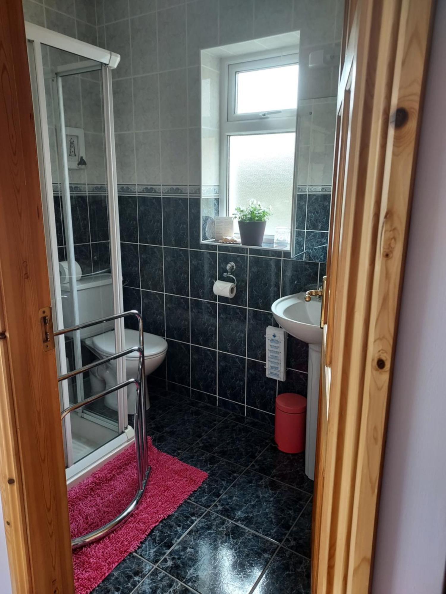Tullaleagan Guesthouse Oughterard Dış mekan fotoğraf