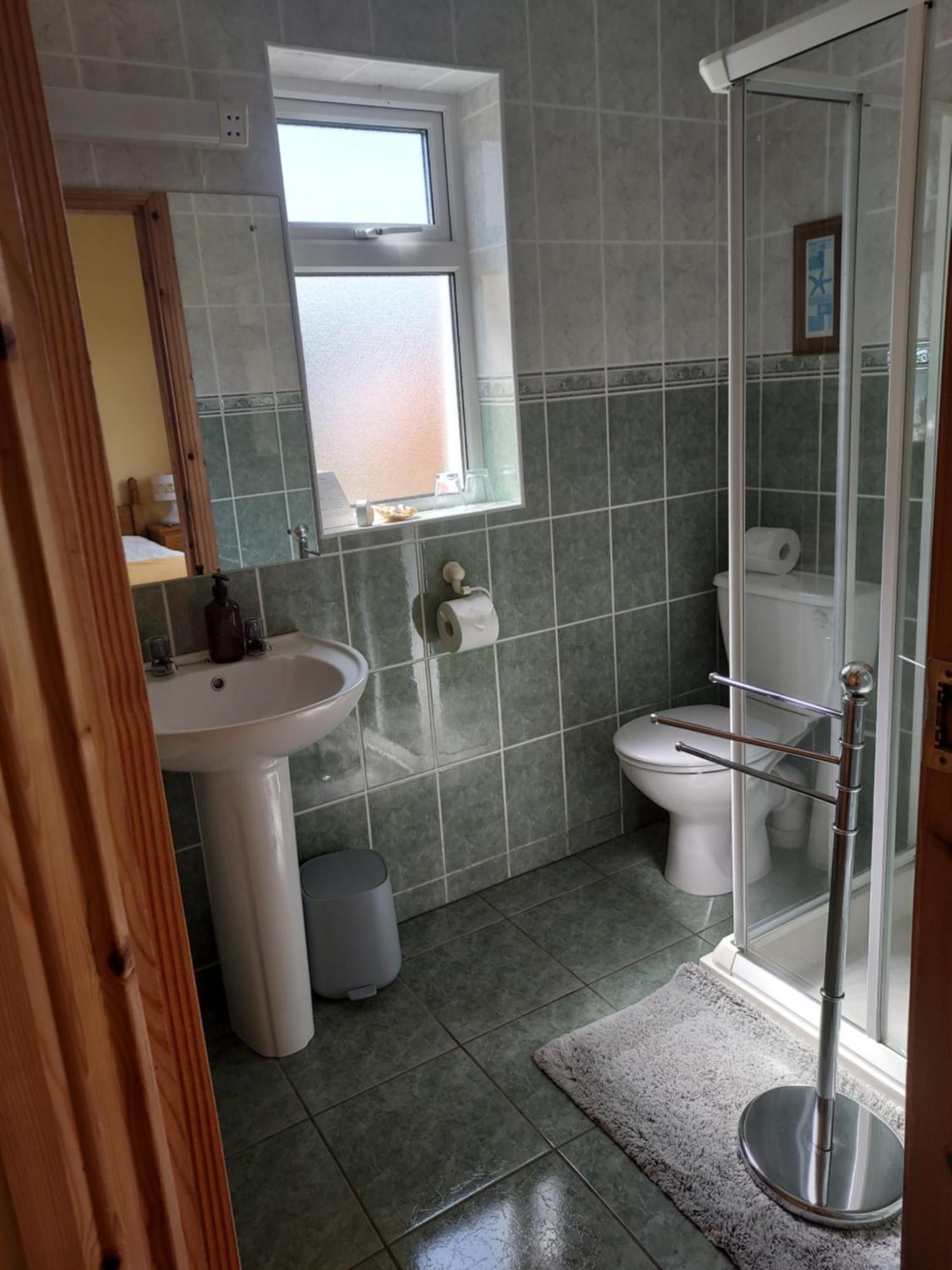 Tullaleagan Guesthouse Oughterard Dış mekan fotoğraf